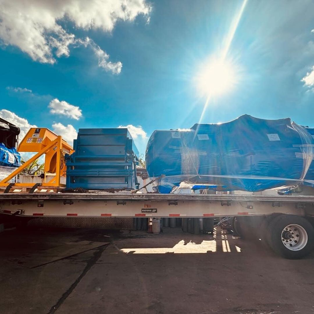 Solar Powered Compactor (1) M 800XW